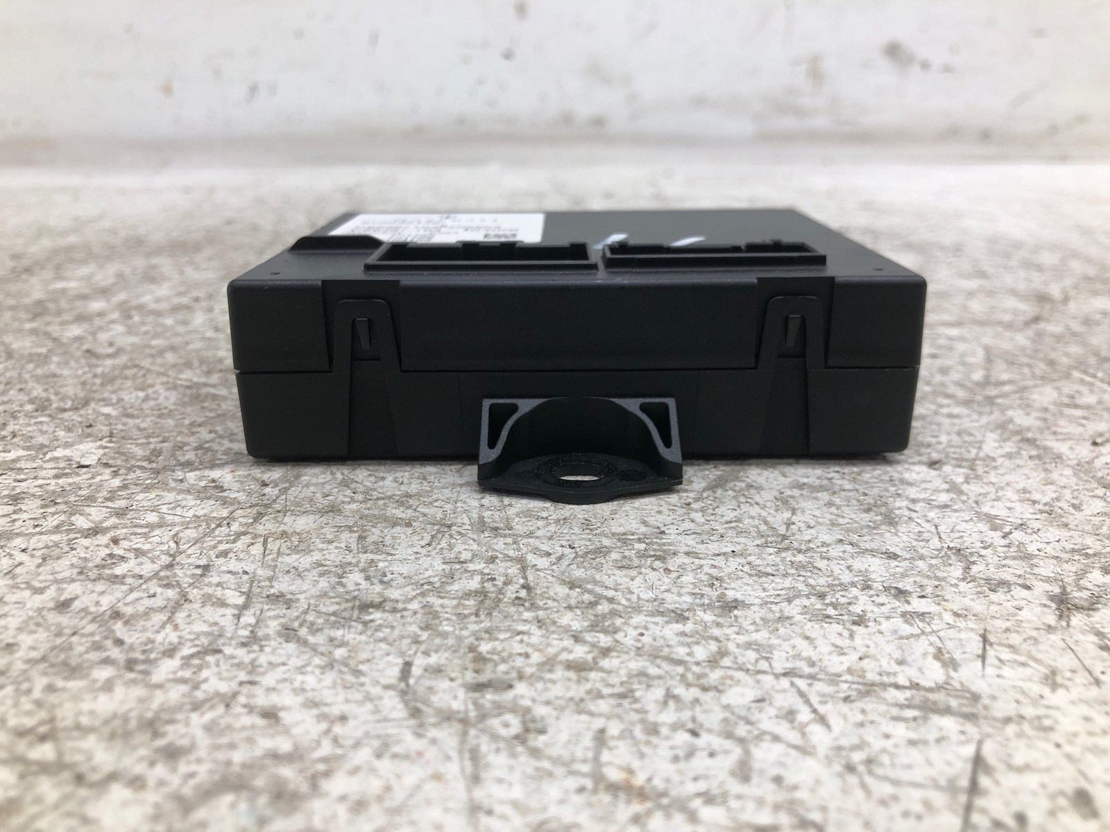 2017-2022 MASERATI LEVANTE REAR POWER LIFTGATE TAILGATE CONTROL MODULE UNIT OEM