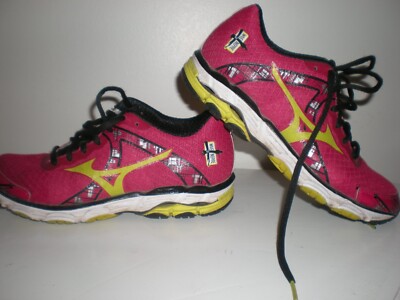 Mizuno Women's Wave Inspire 10 Running Shoes Pink Size