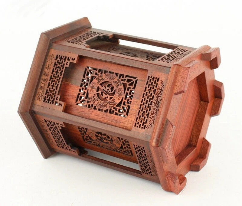 China Soporte para bolígrafo tallado en palo de rosa Lápiz Escritorio de estudio Estatua Decoración Colección Foto 2 de 2