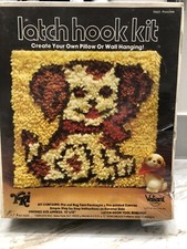 Latch Hook kit Dog pattern vintage new Sealed 