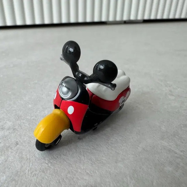 Disney Tomica Mickey Mouse Motorcycle - Collectible Toy