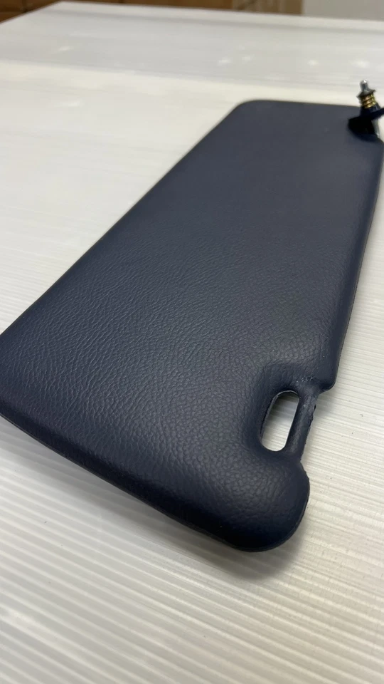 NUEVO Parasol para Mercedes W123 Sedán 200D 230E 300TD 240D 280E 300D 1976-86 Foto 2 de 4