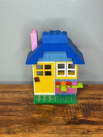 VTG Vintage Lego 5560 Set: Bricks & Manual Instructions ~ 95% Complete