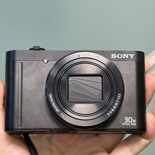 Sony Cyber-Shot DSC-WX500 Digital Camera 18.20 MP 30x Optical Zoom Wi-Fi  NFC