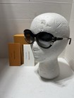 LOUIS VUITTON Soupcon Blue Frame Cat Eye Silvertone Logo Arms Sunglasses Z0592W — photo 3
