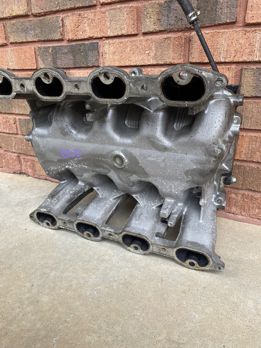 Toyota Sequoia SR5, Intake Manifold, 98-05, 4.7L-V8, R134a Toyota Sequoia SR5, Intake Manifold, 98-05, 4.7L-V8, R134a