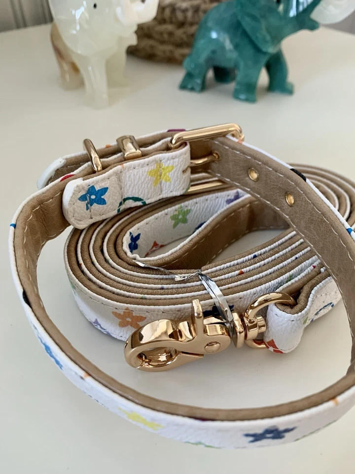 Combo collar monograma perro de lujo con correa a juego TAMAÑO MEDIANO Foto 3 de 4