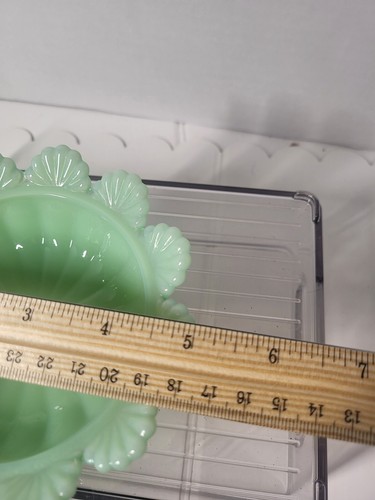 3 Footed Berry Bowl - Jade Jadeite Jadite Green Glass - Mosser USA - Picture 5 of 8