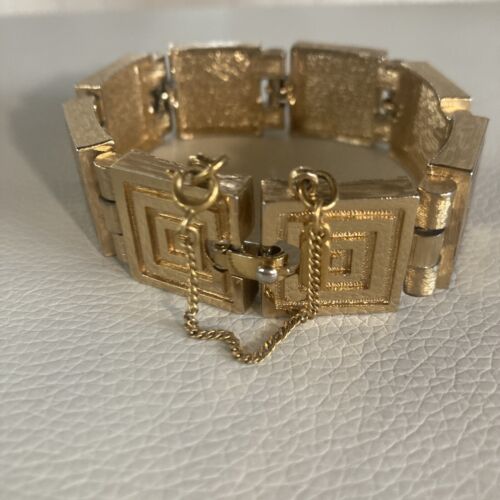 Vintage Monet Textured Gold Tone Wide Link Bracelet with Safety Chain - Picture 2 of 7