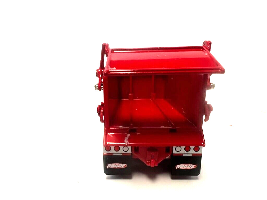 DCP / FIRST GEAR 1/64 SCALE T-880 KENWORTH QUAD AXLE DUMP TRUCK, RED