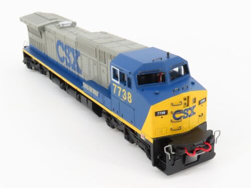 HO Scale Bachmann Spectrum 86013 CSX Dash 8-40CW Wide Cab Diesel #7738 - Picture 7 of 11