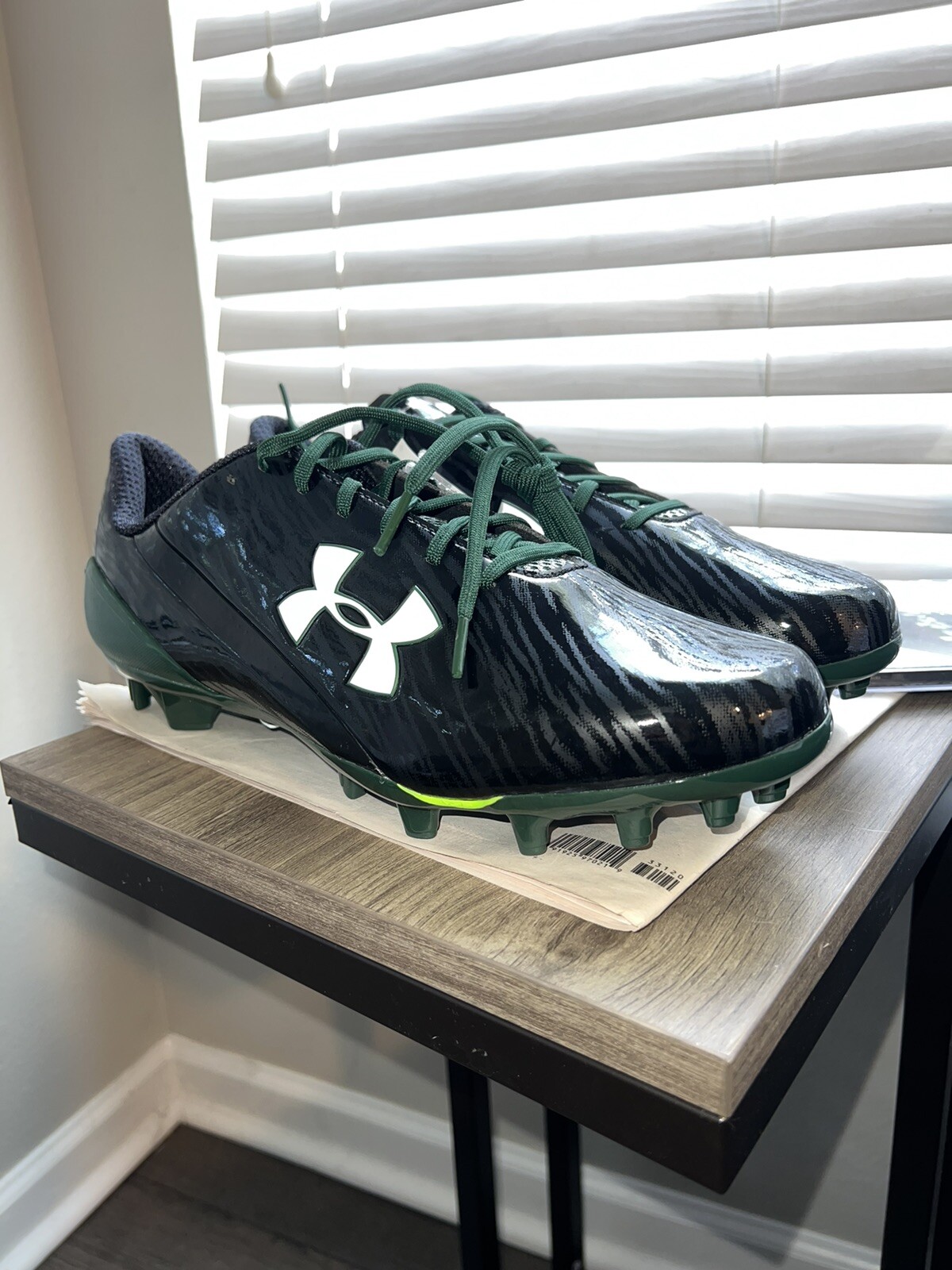 New Under Armour UA Spotlight Football 