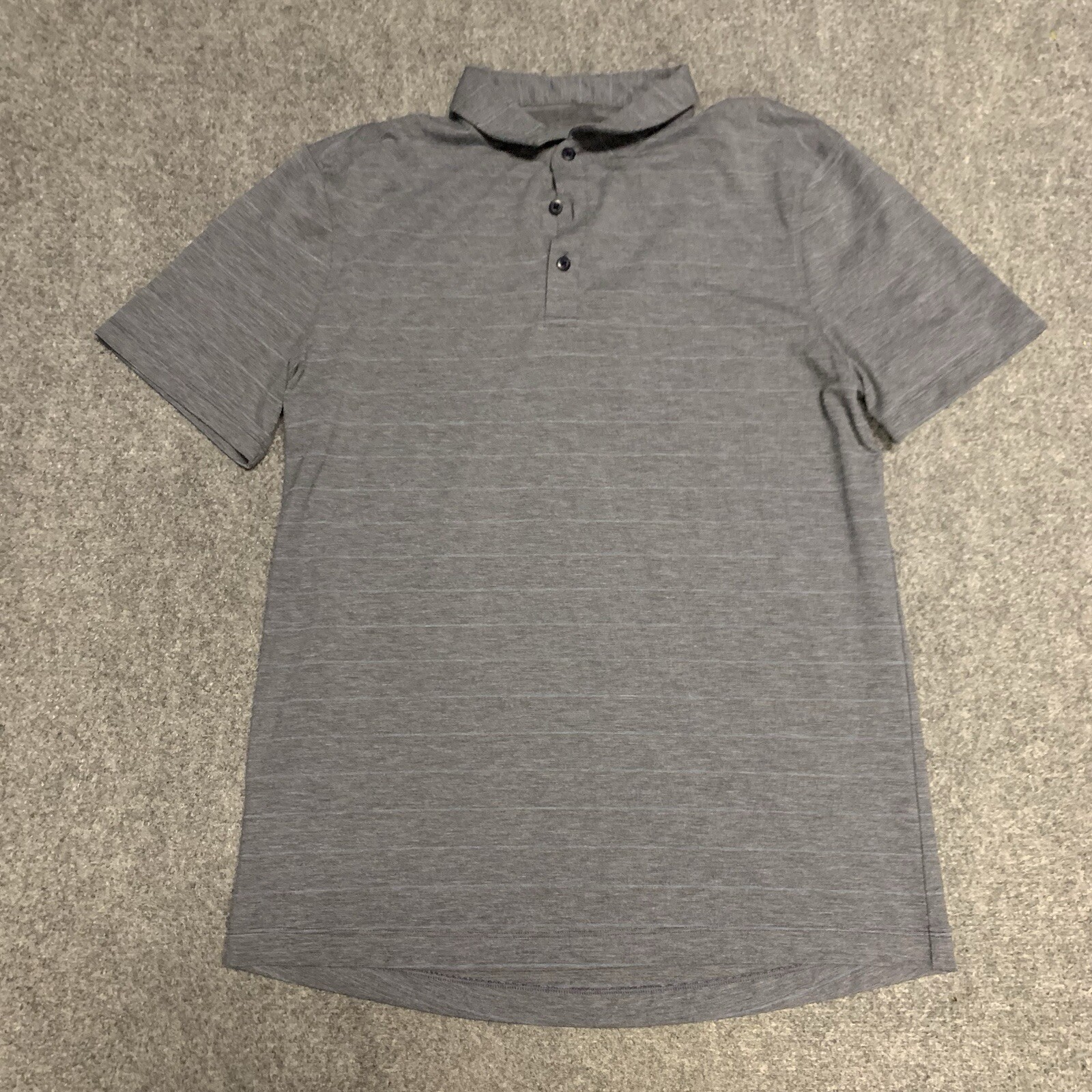 Lululemon Performance Polo Shirt Mens Medium  Solid Short Sleeve