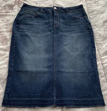 NWT LABIJOU womens denim dark wash knee length skirt size 3X Plus Pencil Slit