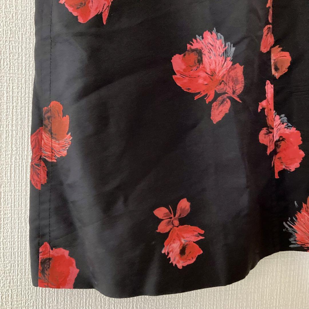 Prada 2018 Collection Roze Flower Black Knee-length Silk Prada 2018 Collection Roze Flower Black Knee-length Silk
