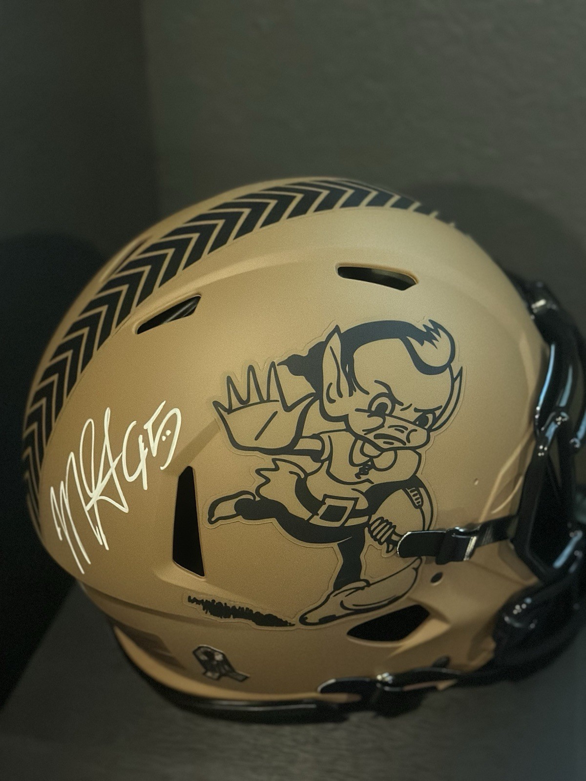 Myles Garrett Autographed Signed Cleveland Browns Football Helmet Beckett Authenticated 