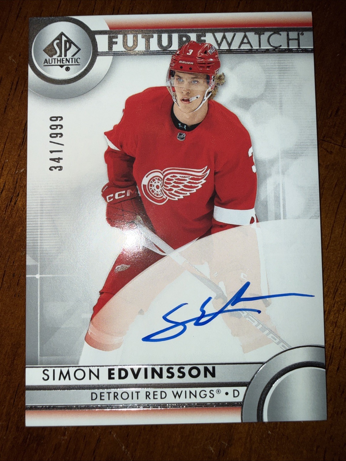 2023-24 Sp Authentic - On Card Auto Future Watch Simon Edvinsson Red Wings /999
