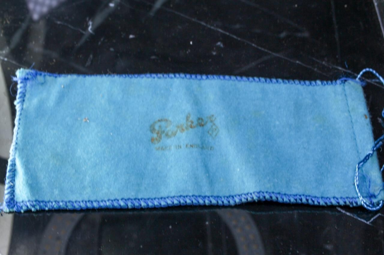 SAOLA SOLO CALZA PIPE PARKER DI LONDRA