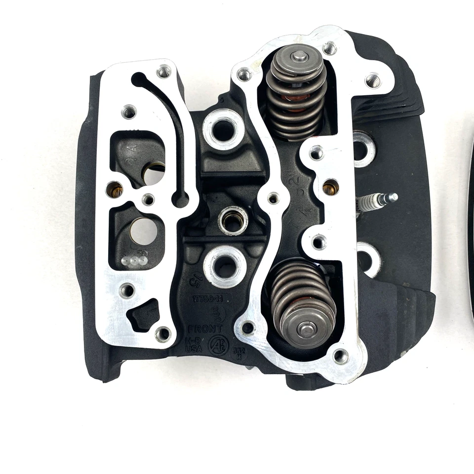 oem Harley 14-16 Twin Cam Touring 103ci Liquid Cooled Front Rear Cylinder Heads - Image 2 of 4