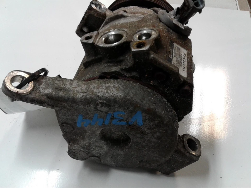 Compresor de aire acondicionado usado para: camioneta Chevrolet Express 2500 2018 2,8 grado B Foto 4 de 4