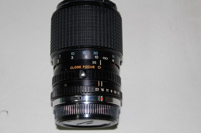 TOKINA RMC 35-105mm f/3.5-4.3 MF for OLYMPUS OM Mount w/ Caps PLUS!