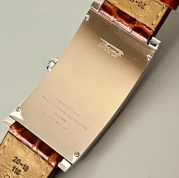 [Near MINT w/ Box] TISSOT Heritage Banana T117509A Quartz Men's Watch from JAPAN image 5