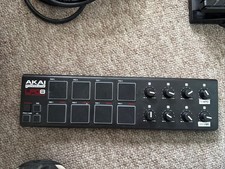 Akai LPD8 Professional Midi Laptop Pad Controller