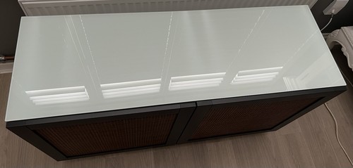 IKEA White 2-Door Besta Unit with Glass Top (soft close, push to open) - Picture 4 of 12