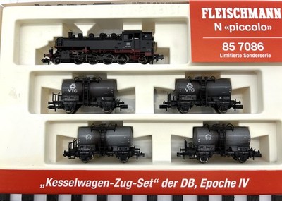 Fleischmann 857086 | N-Zug-Set BR 086 + 4 Kesselwagen VTG/EVA Spur N