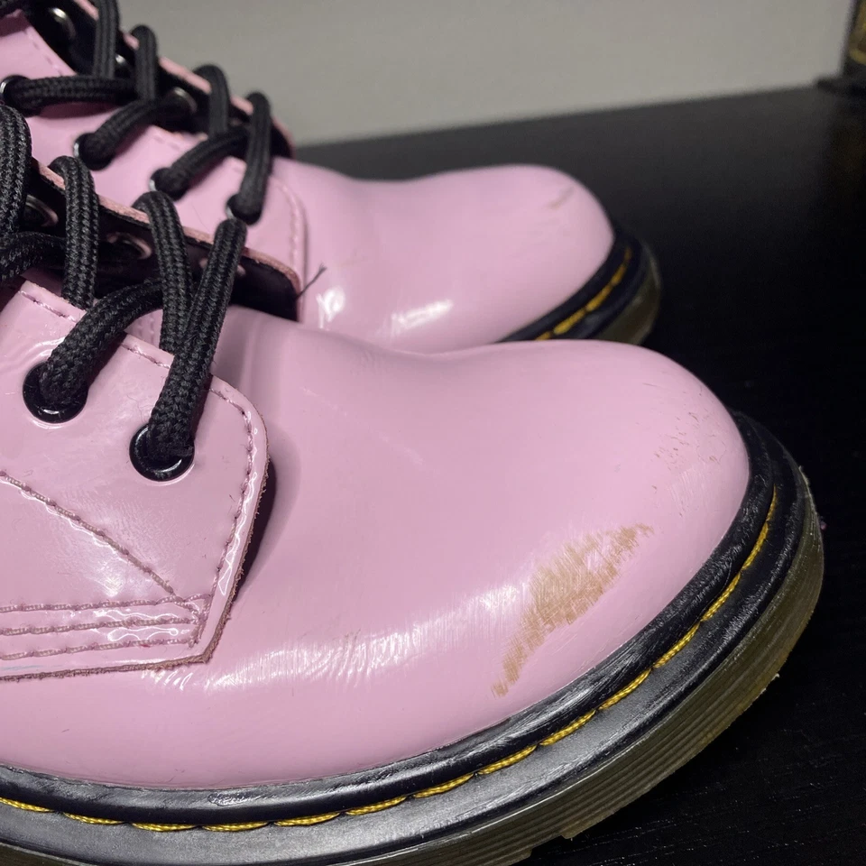 Botas Doc Dr Martens Air Wair Rosa Pastel Charol 1460 J Juvenil Talla 3 Foto 3 de 4