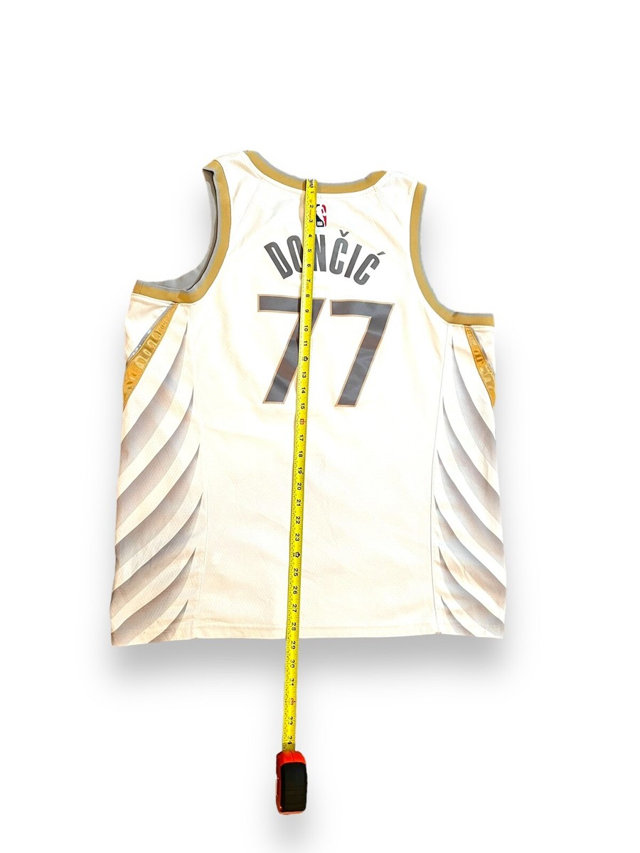 NIKE NBA Jersey Dallas Mavericks Luka Doncic #77 City Jersey