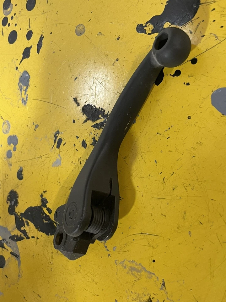 Складной алюминиевый передний тормозной рычаг ARC KX250F KX450F YZ85 YZ125 YZ250F YZ450F - Изображение 2 из 2