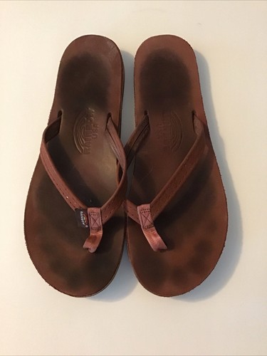 Sandalias planas de cuero granate Rainbow para mujer talla 10