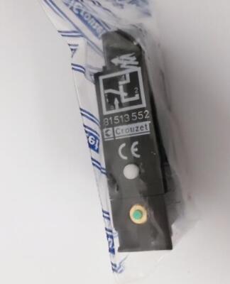 1pc NEW 81513552 Crouzet pressure switch