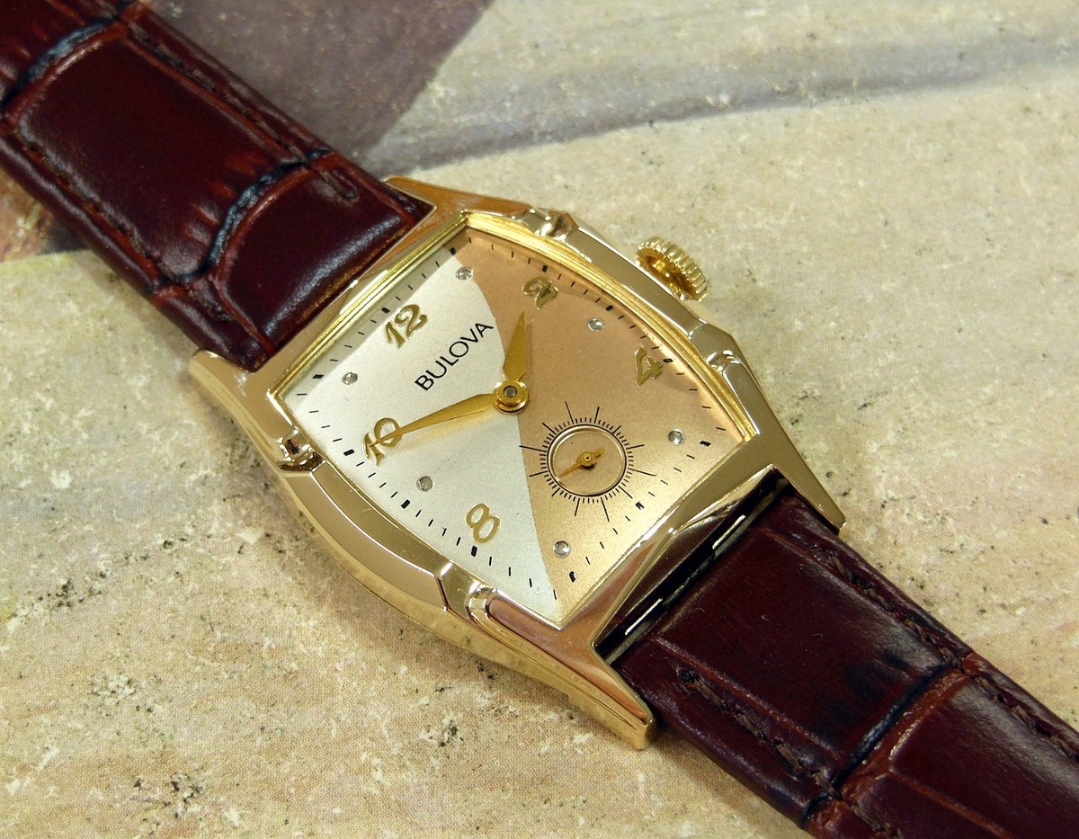 1958 Vintage BULOVA, Stunning SILVER / SALMON Dial, Serviced