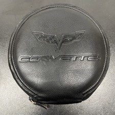 Fossil Round CD Case Leather, Comes In Original Box. New