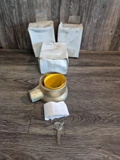 King Pin Lock For Simi Trailer Fithwheel  Lot Of 4 Keyed The Same Jendyk NOS