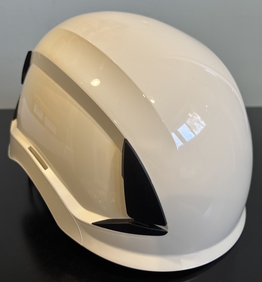 3M SecureFit Safety Helmet White X5001-ANSI Climbing Style Ratchet X5000 Size 50