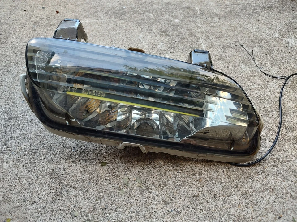 2005-2013 CHEVROLET CORVETTE REAR Right SIDE REVERSE BACK UP LIGHT Modified JT4 - Image 4 of 4