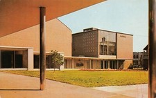 Detroit MI Michigan Wayne State University Campus Music Building Vtg Postcard U7