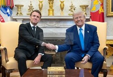 PRESIDENT DONALD TRUMP AND EMMANUEL MACRON FRANCE PM SHAKING HANDS 13X19 PHOTO