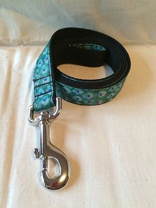 peacock leash