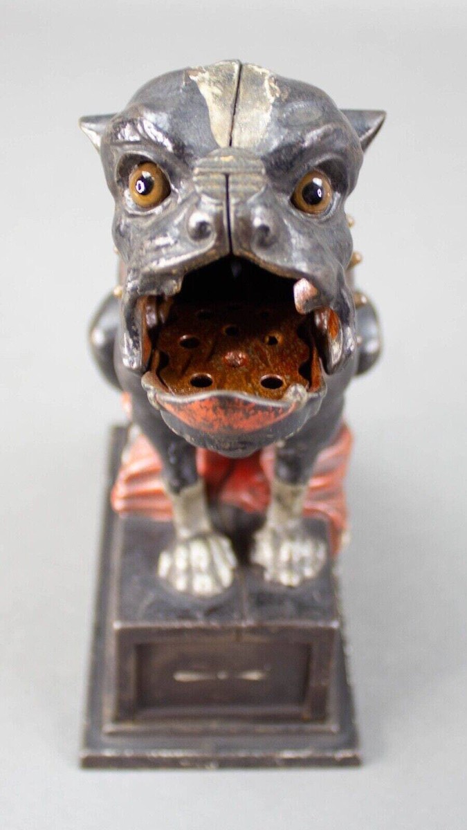 J & E Stevens Cast Iron Bull Dog Bank Coin On Nose (Red
