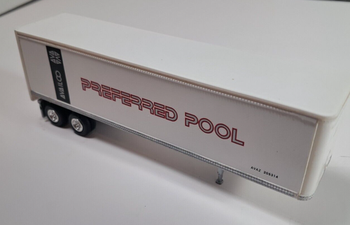 HO Scale - ATLAS MODEL RAILROAD 1213-2 PREFERRED POOL 45' Pines Trailer