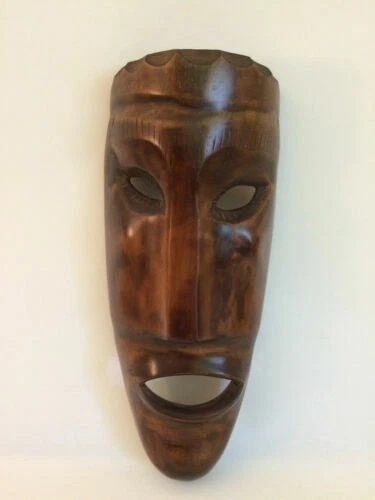 Afrikanische Deko-Masken