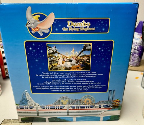 Disney Dumbo The Flying Elephant With Characters Monorail Toy Accessory Playset - Picture 5 of 8