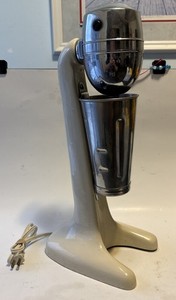 VINTAGE Hamilton Beach Milkshake Malt Mixer Model 30 Almond TESTED WORKING