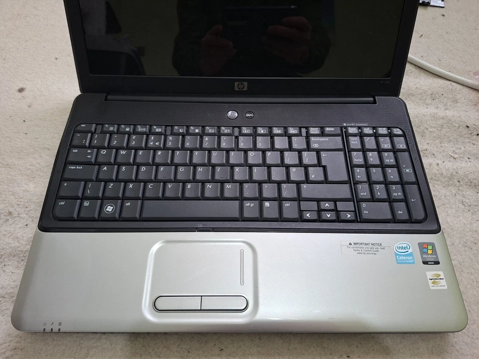 HP G60 213EM Laptop Notebook 17.1" 1GB 250GB SSD Windows 7 SP1 32 BIT Intel DVD - Image 3 of 4