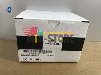 1pcs Brand New ones Dixell Thermostat XC440C-0B00E