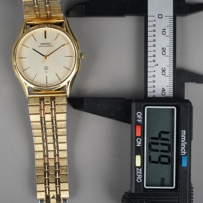 SEIKO KING QUARTZ Vintage 1979 9721-8010 Men's Watch Gold 34mm New